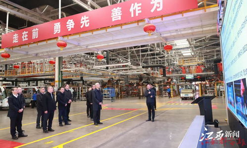 尹弘深入南昌小蓝经开区调研