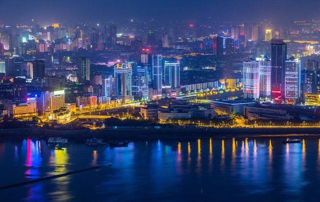 江西省省会南昌市,2018年GDP将继续超过5000亿元,增速明显加快